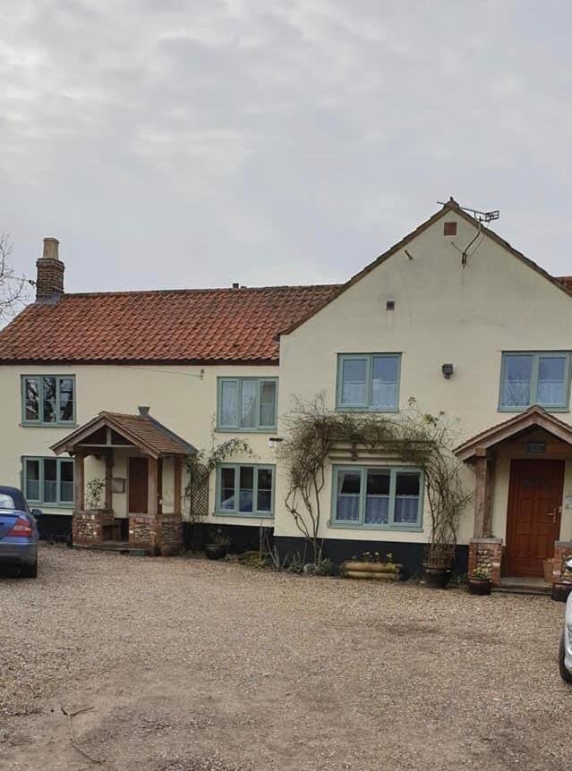 The Elms Bed and Breakfast East Harling Exteriör bild